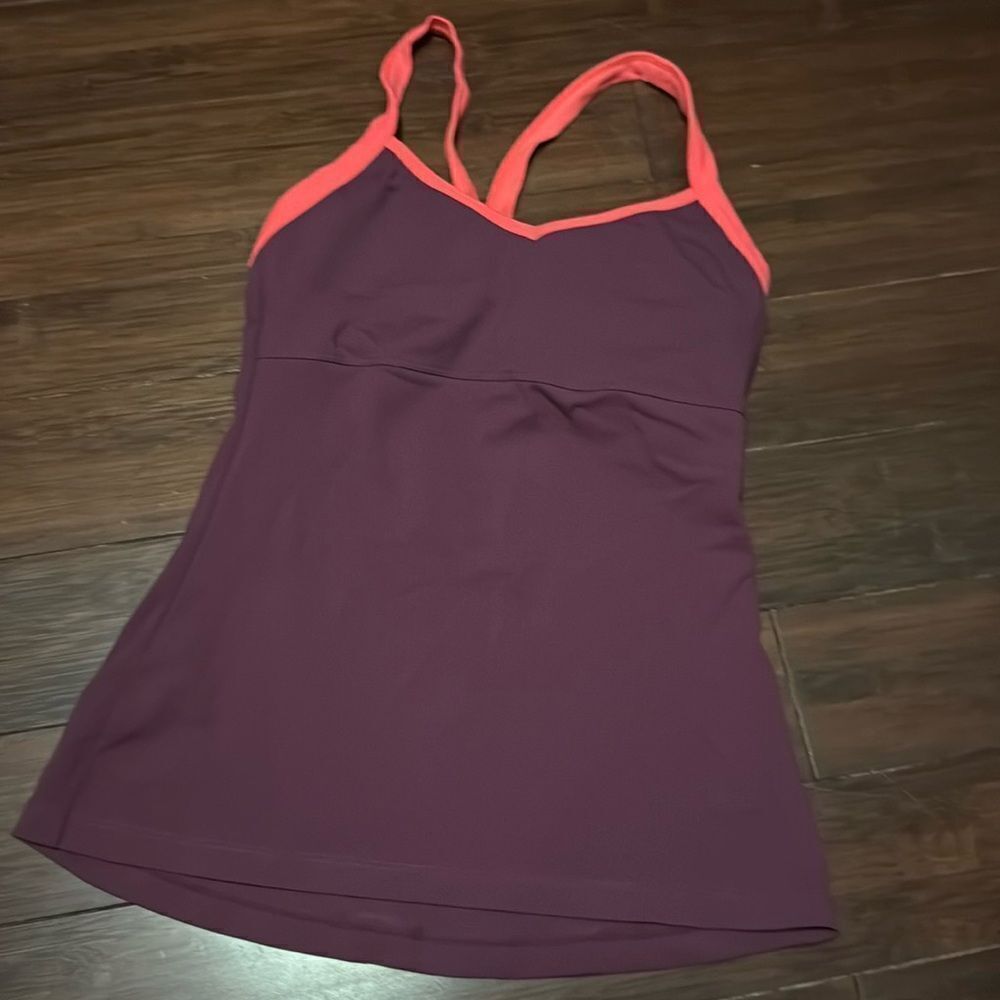 Alo Yoga Top - Racerbank Workout Tank - Like New - Size Small - Pink and Magenta
